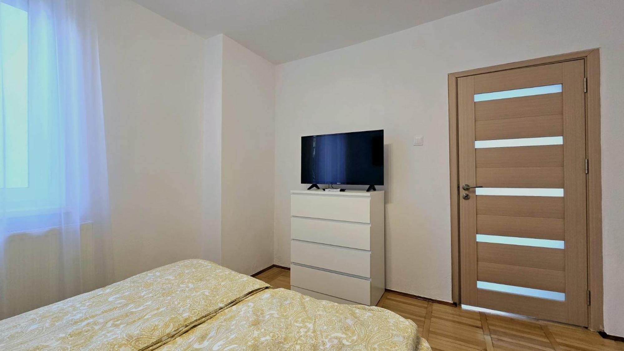 Apartament Confort Hd Hunedoara Exterior foto